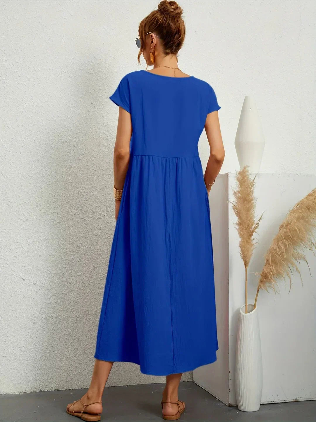 Gabrielle | Robe Midi Fluide Élégance Intemporelle
