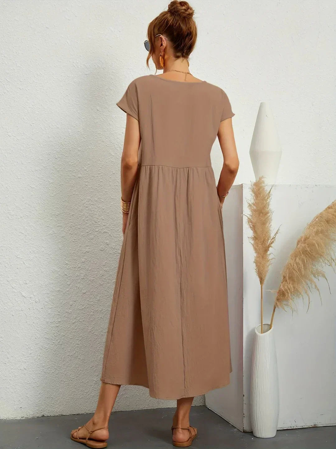 Gabrielle | Robe Midi Fluide Élégance Intemporelle