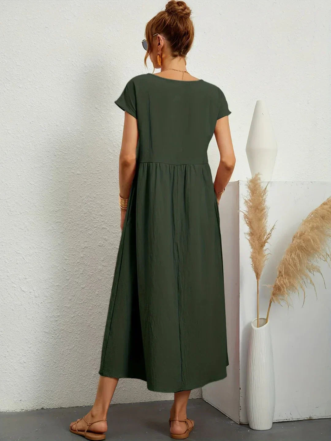 Gabrielle | Robe Midi Fluide Élégance Intemporelle
