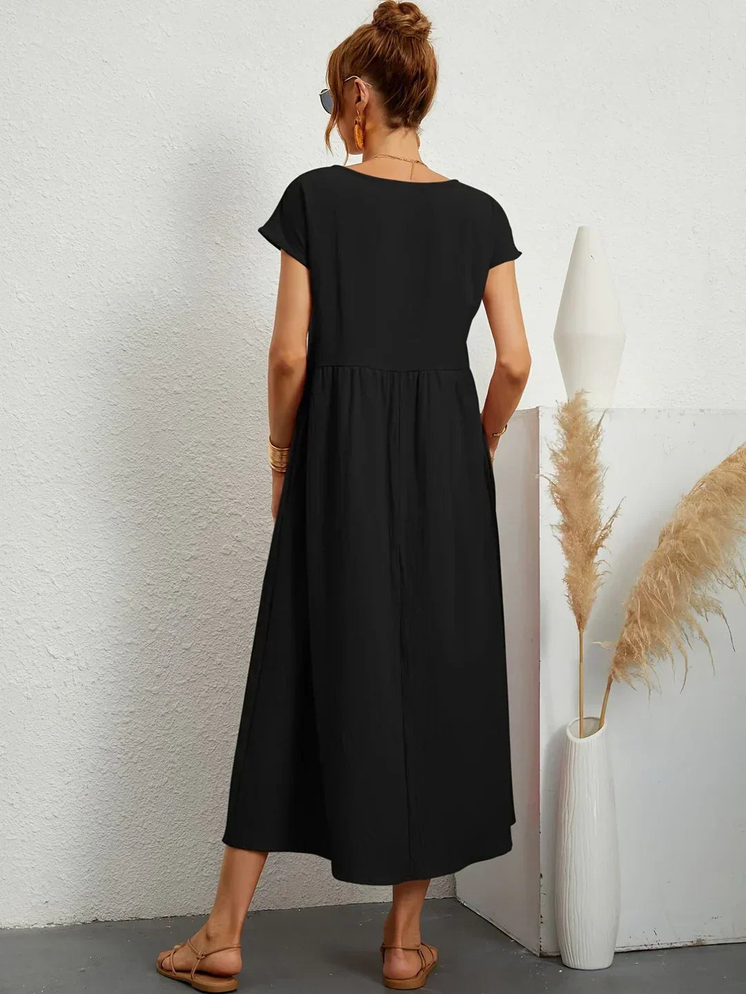 Gabrielle | Robe Midi Fluide Élégance Intemporelle