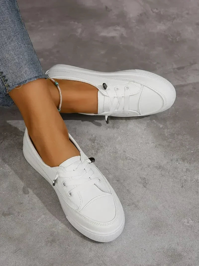 Lilou | Baskets Plates Décontractées À Bout Rond Pour Femmes Avec Lacets