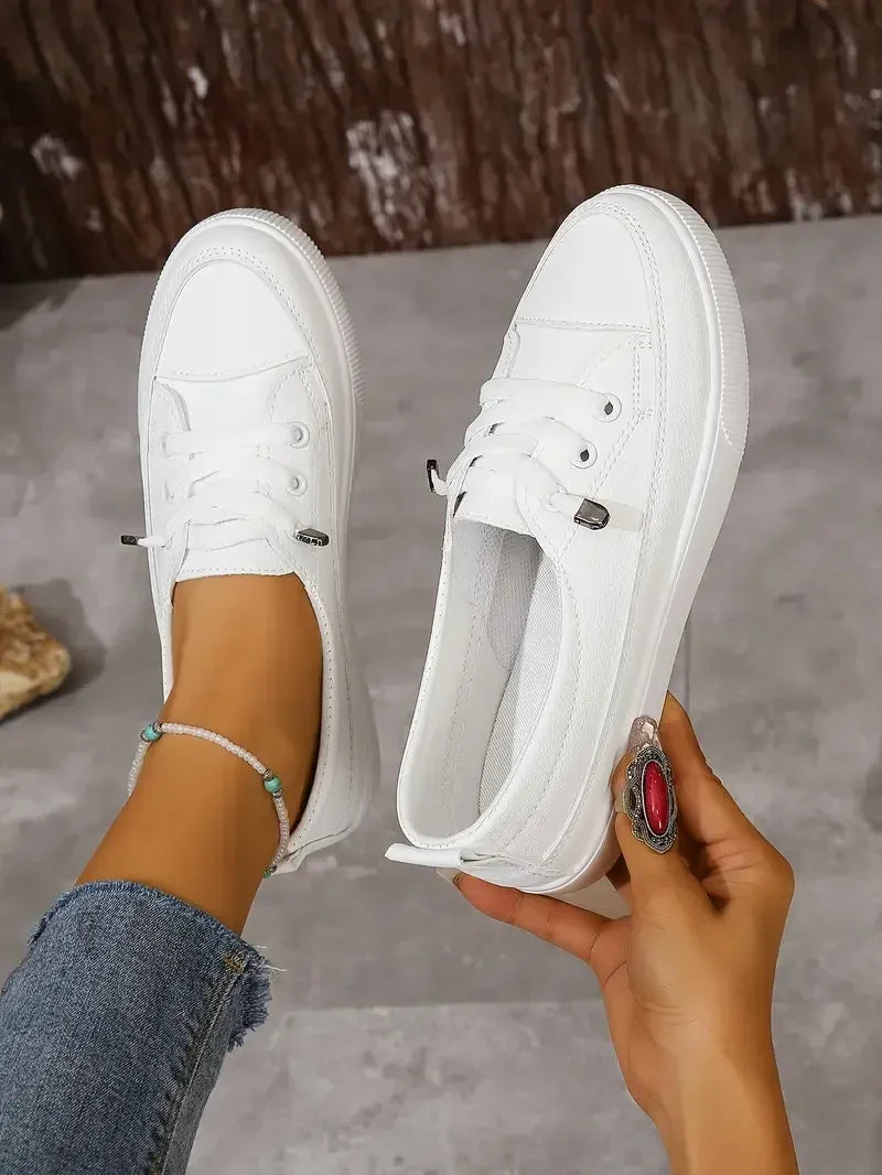 Lilou | Baskets Plates Décontractées À Bout Rond Pour Femmes Avec Lacets