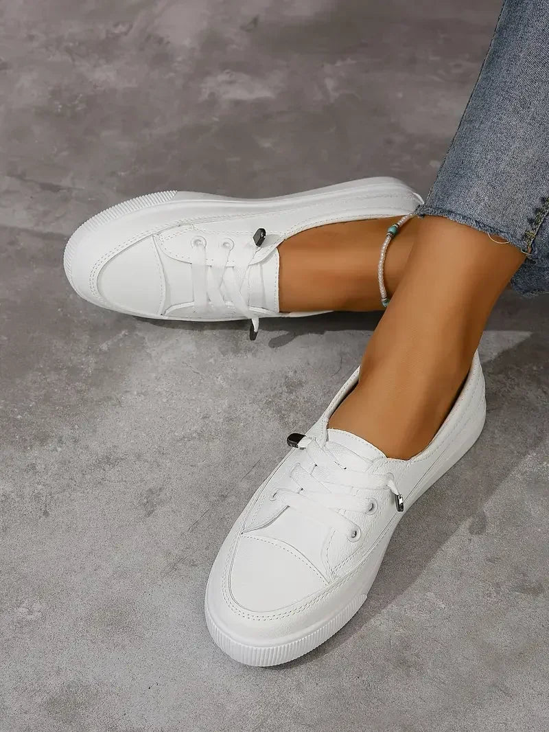 Lilou | Baskets Plates Décontractées À Bout Rond Pour Femmes Avec Lacets