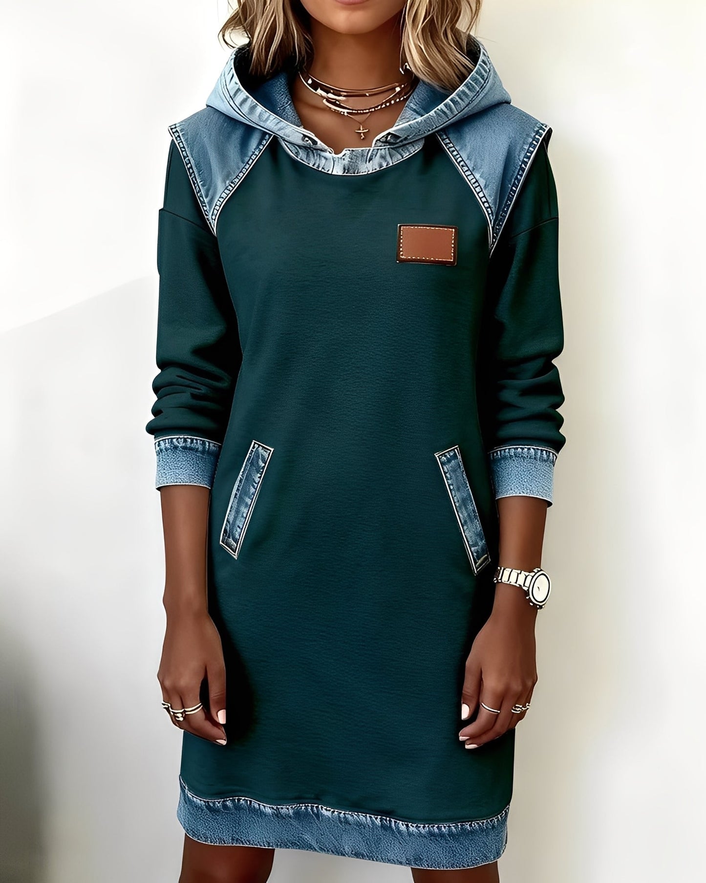 Catherine | Robe À Capuche Élégante Avec Poches